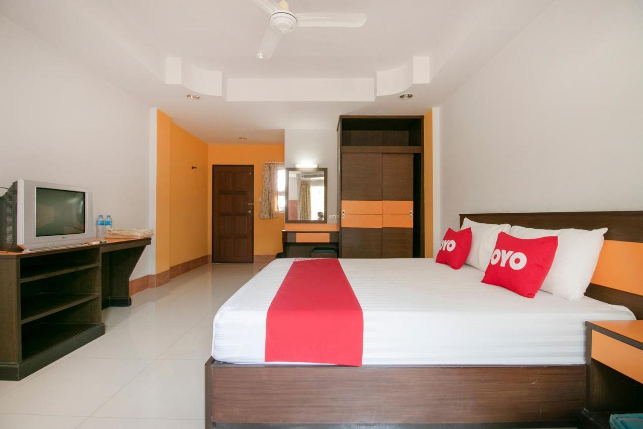 Hotel OYO 75387 4 Men Court Nong Prue Exterior foto